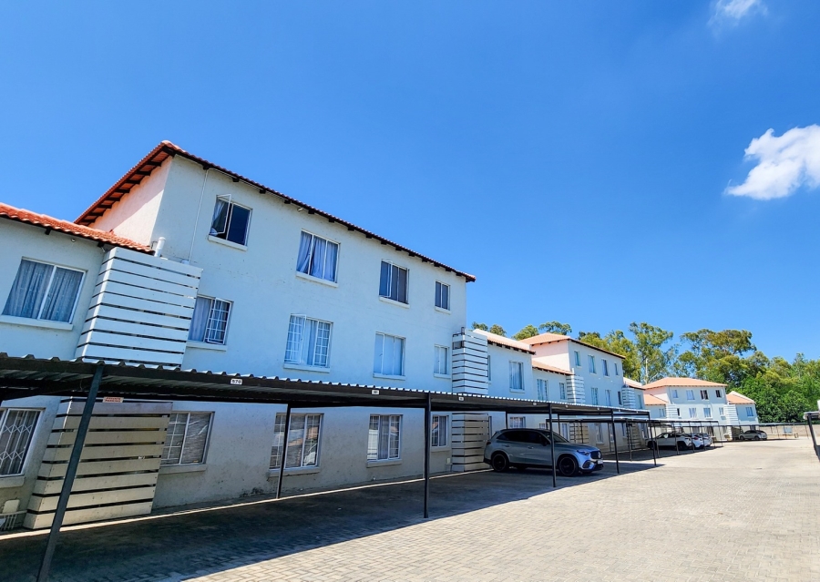 To Let 2 Bedroom Property for Rent in Waterberry Estate North West